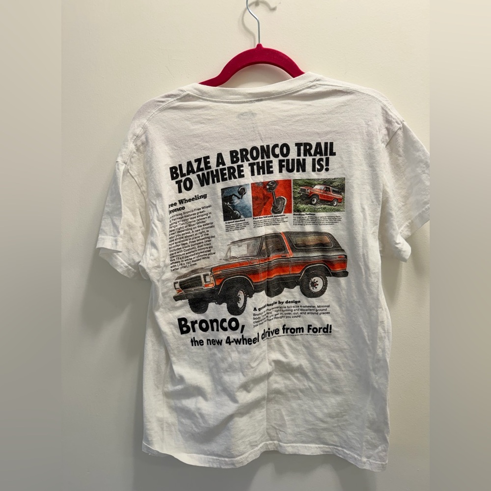 Ford Bronco Graphic Tee | Retro Off-Road Truck Shirt Men’s Medium